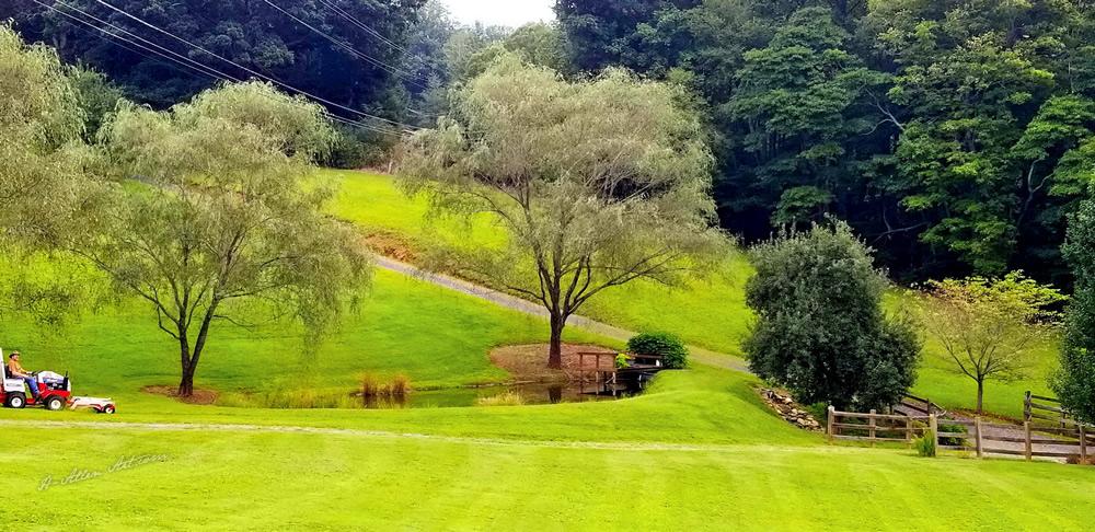 Wilson Cottage Tractor & Pond, Burnsville, NC Wilson Cottage Tractor & Pond, Burnsville, NC